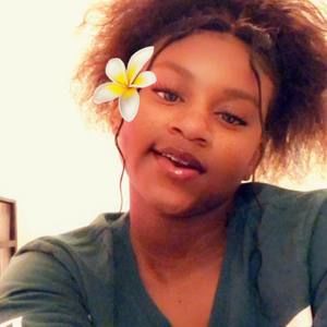 Meet your Posher, Zaire